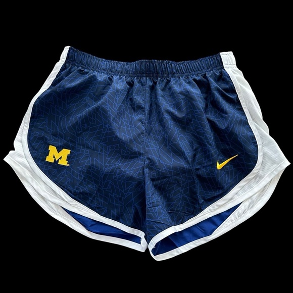 Like New Nike Womens Medium University Michigan Tempo Shorts Blue Lined College - Picture 1 of 4